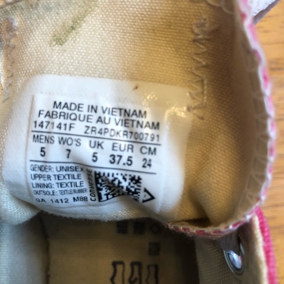 Converse dark pink converse nice M5, W7 sharp! - Picture 7 of 8